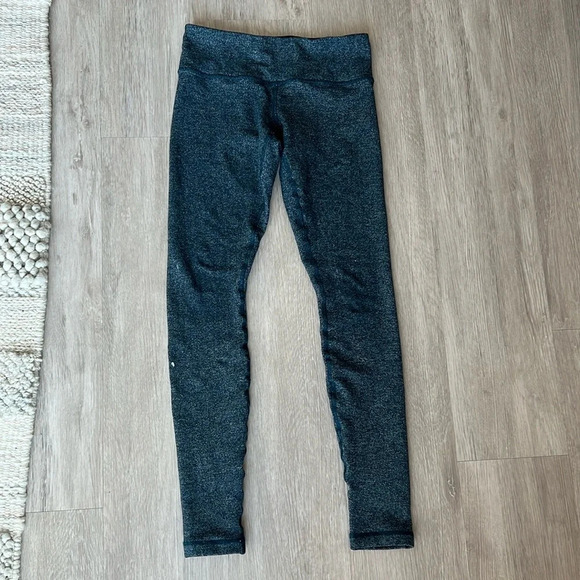 Lululemon Leggings 28’ - Picture 1 of 4
